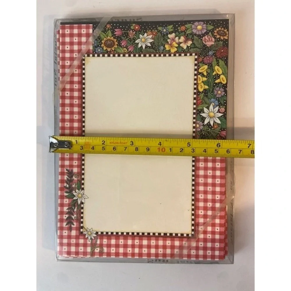 Mary Engelbreit Social Notes Stationery Set 8 Cards Envelopes Gingham Floral ME